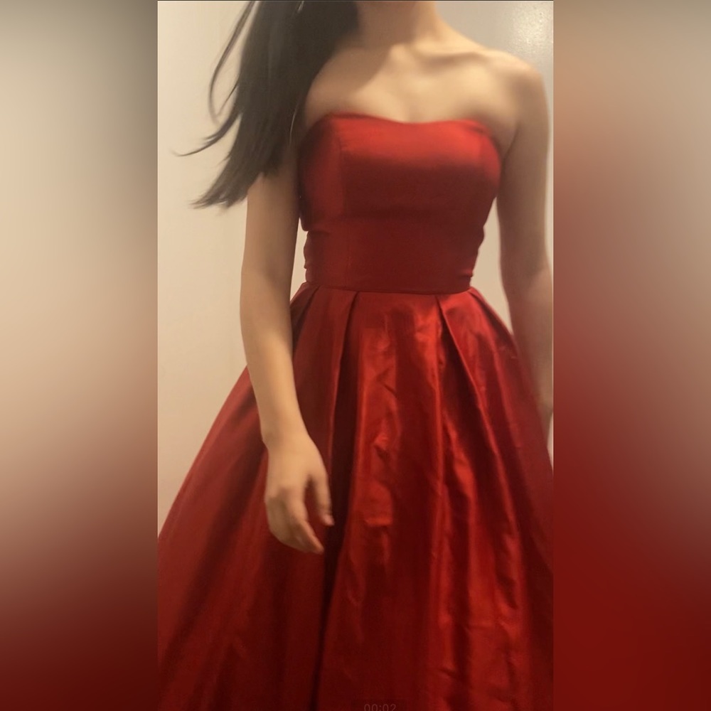 Windsor Red Dress